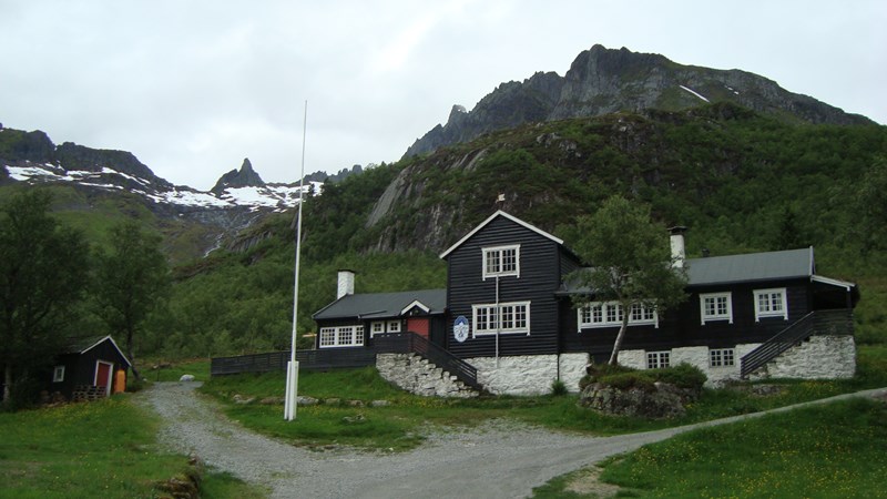 Bildegalleri - Ålesund skiforening si hytte, Standalndalhytta ligg like ved Alpehytta